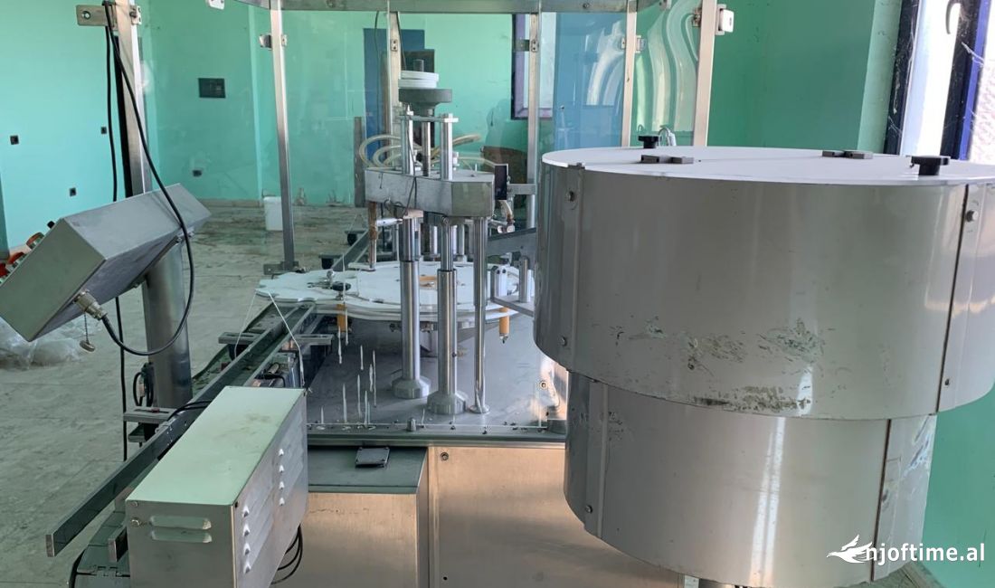 Paisje italiane per mbushjen e shisheve