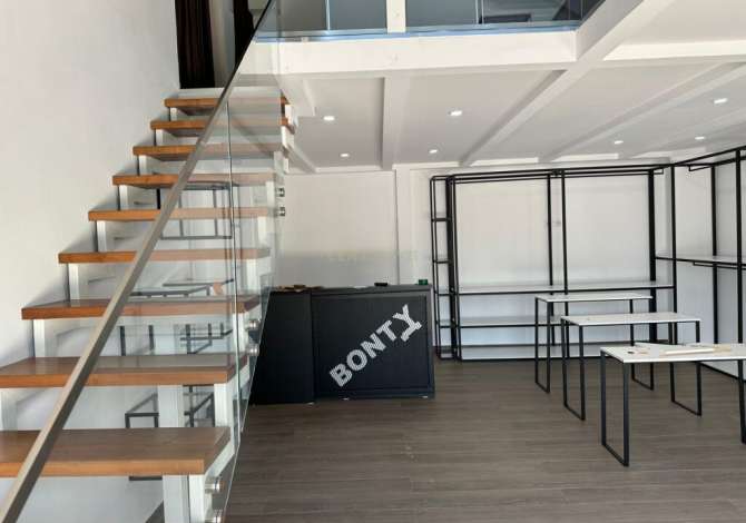 Ambient biznesi me qera 1+1 ne Tirane - 1,000 Euro