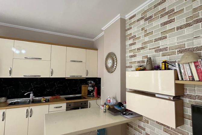 Shtepi me qera Apartament ne Tirane, 1+1, Mobilimi E mobiluar, Pagesa 400  Euro.
