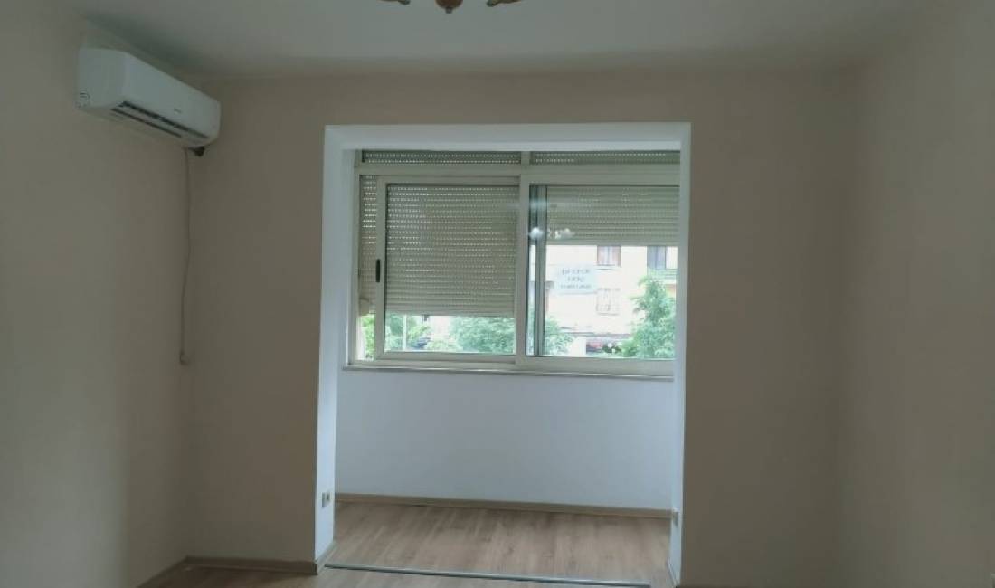Qira, Apartament 1+1+Ballkon, Kryqezimi 21 Dhjetorit
