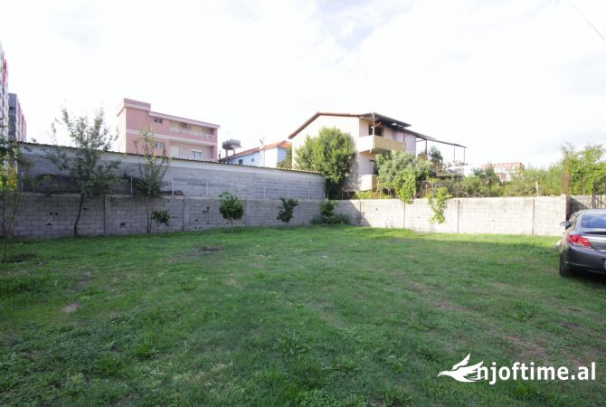  Parkim me qira mujore 60 Euro (Astir, Tirane)