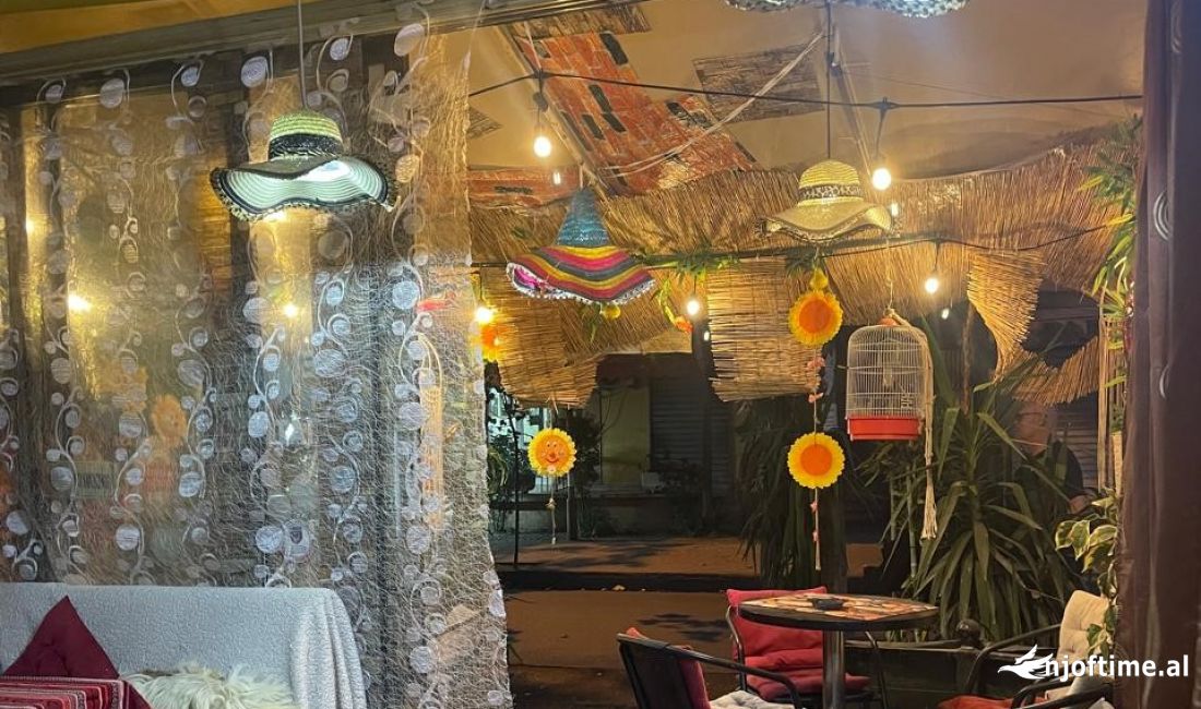 Qira Ambejnt 300 m2,Ish Parku Autobusave, Tirane 