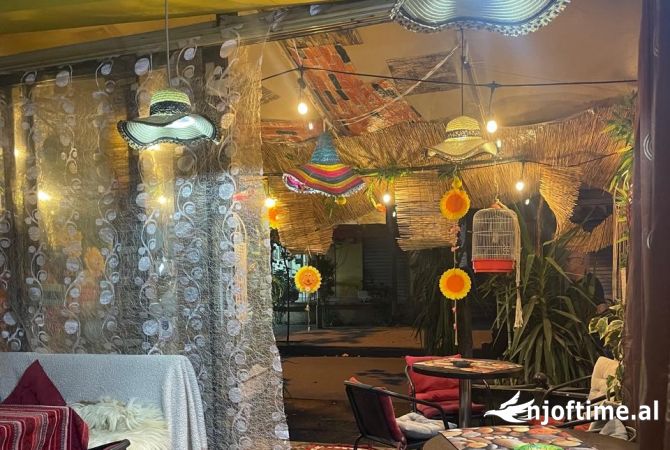 Qira Ambejnt 300 m2,Ish Parku Autobusave, Tirane 