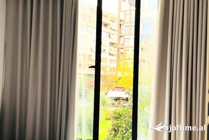 Shitet Hotel, Rrethrrotullimi Astir, Tirane