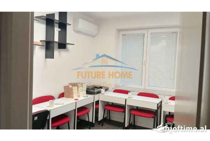 Ambient Biznesi per qira, Rruga Muhamed Gjollesha, Tirane.