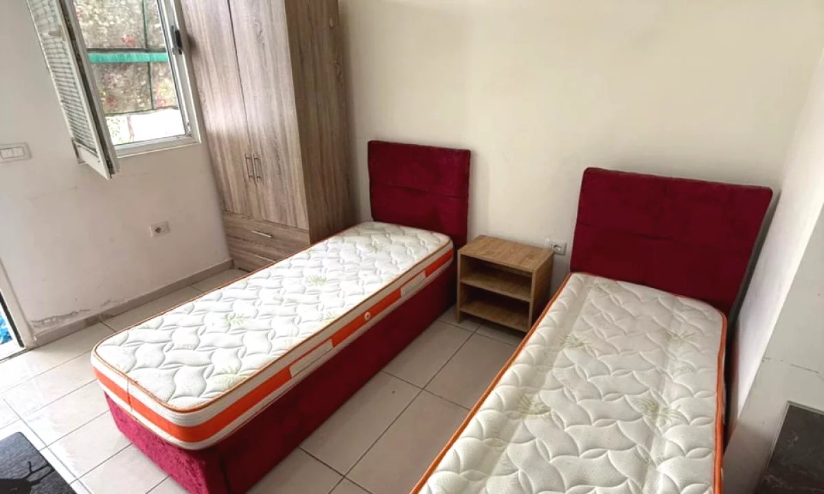 Appartamento in affitto a Tirana Garsoniere, Arredato