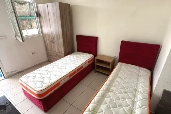 Casa in affitto Garsoniere a Tirana - 26,000 Leke