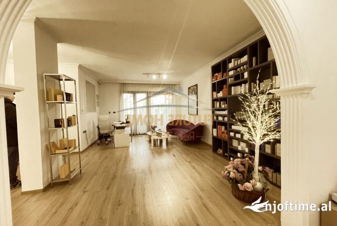 Qira, Ambjent Biznesi, Bllok, Tiranë