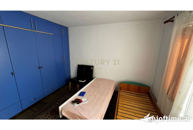 Apartment for sale in Tirana 1+1, Furnished