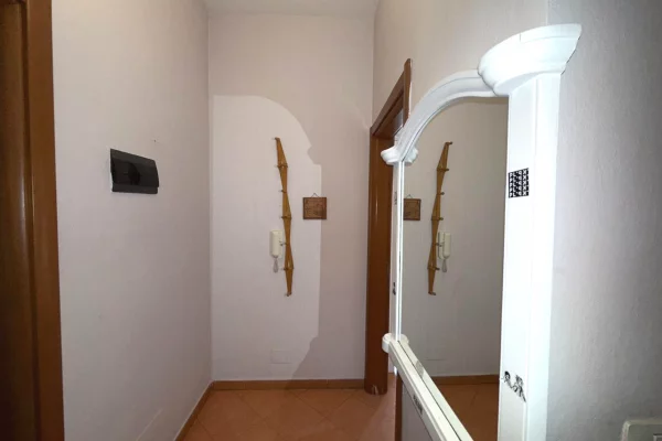 Shtepi me qera 1+1 ne Tirane - 650 Euro