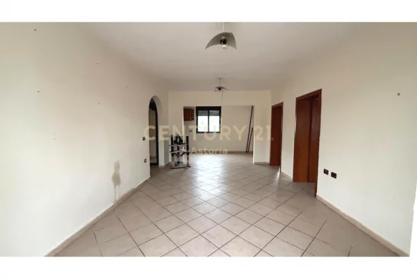 SHITET APARTAMENT 2+1+2 TE 21 DHJETORI