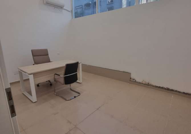 Ambient biznesi me qera 3+1 ne Tirane - 1,500 Euro