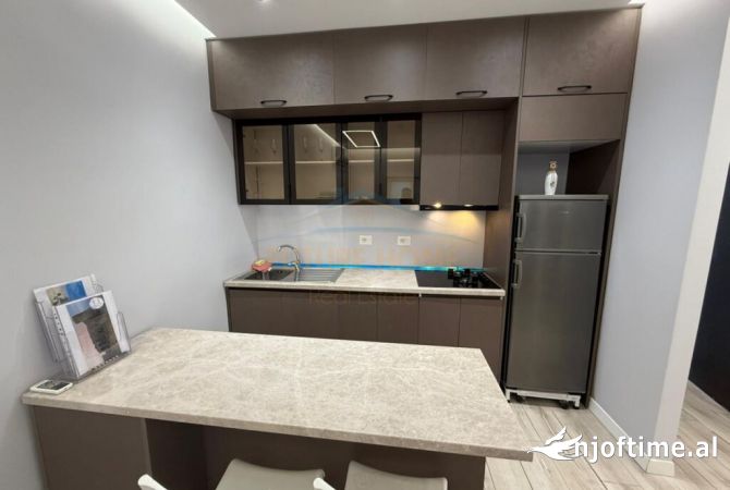 Apartament 1+1 per qera Rruga Hoxha Tahsim