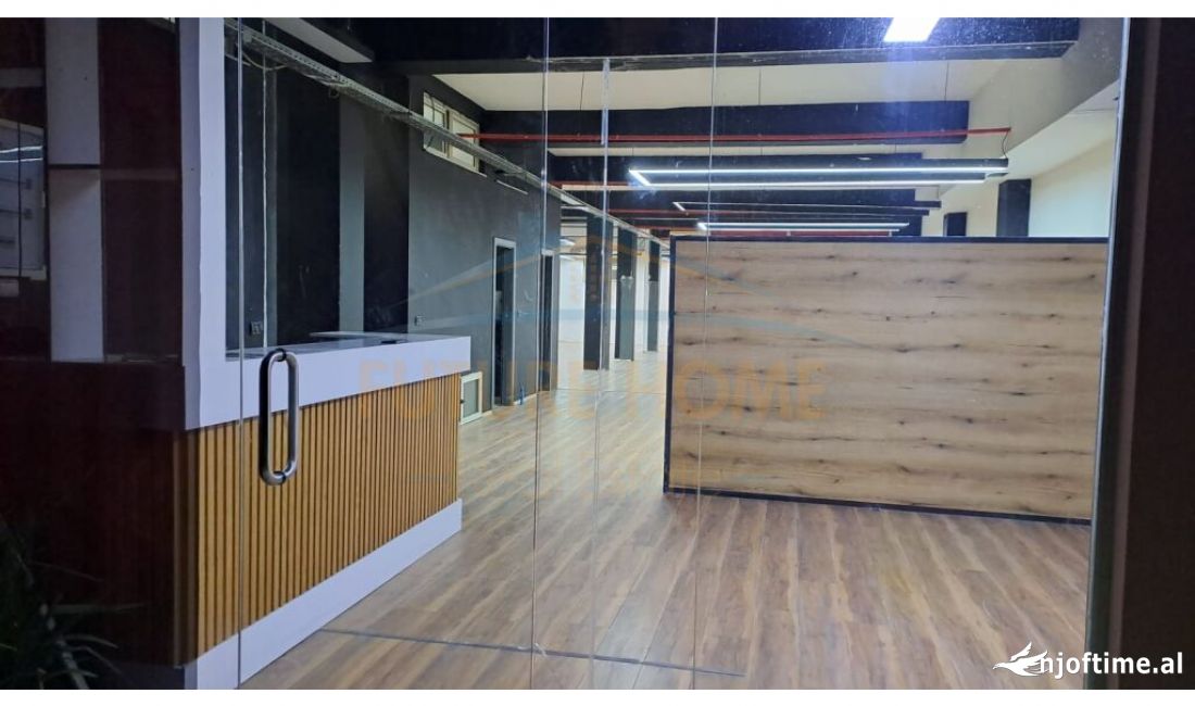 Qera, Ambient Biznesi, 21 Dhjetori