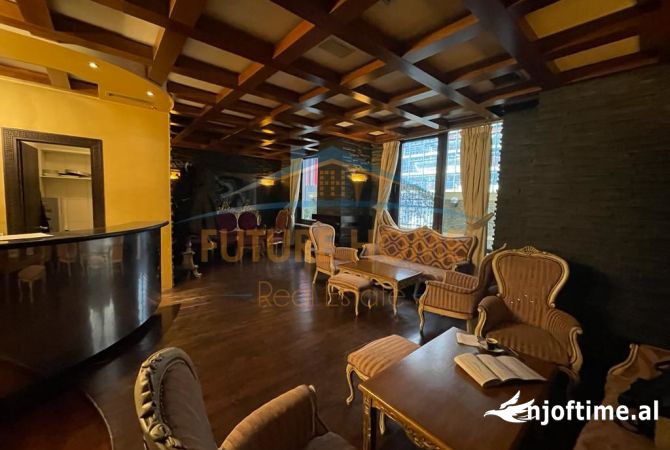 Business Property in Sale 2+1 in Tirana - 2,500,000 Euro