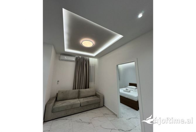 Qera, Apartament 1+1 ,Rruga 5 Maji