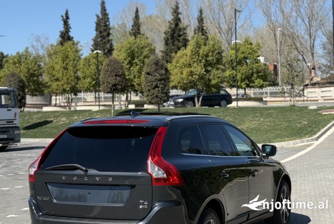 Auto in Vendita a Durazzo - 9,500 Euro