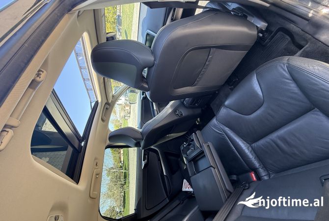 Auto in Vendita a Durazzo, Volvo, 2013 Benzine,Kambio Automatik Pagamento 9,500  Euro.