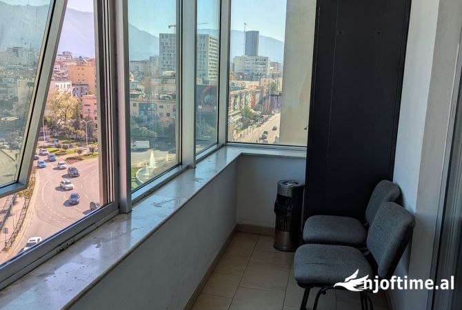Business Property for Rent 3+1 in Tirana - 700 Euro