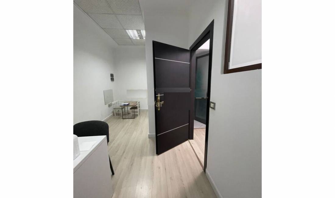 SHESIM AMBJENT KOMERCIAL PRANE SELVISE