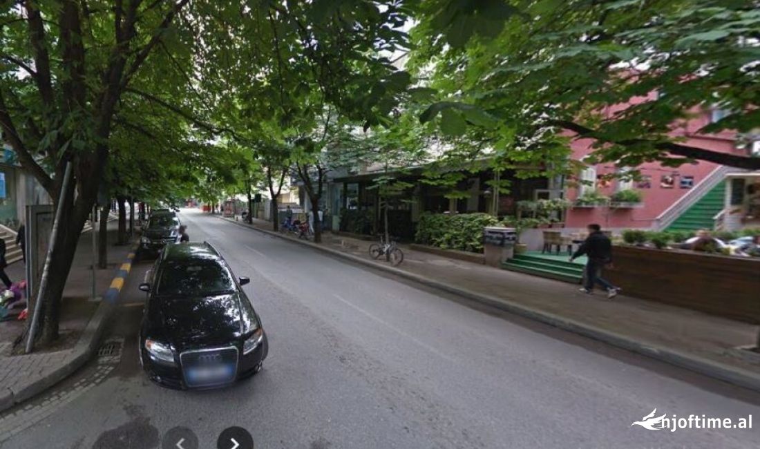 DYQAN ME QIRA NE ISH BLLOK BUZE RRUGES KRYESORE!