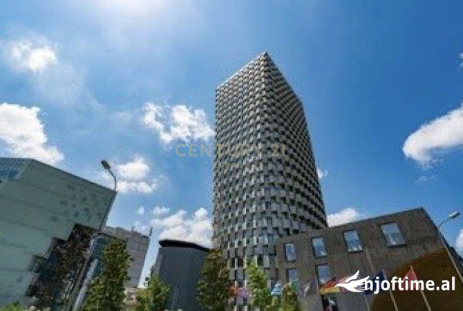 QIRA, AMBIENT PERBALLE HOTEL PLAZA!