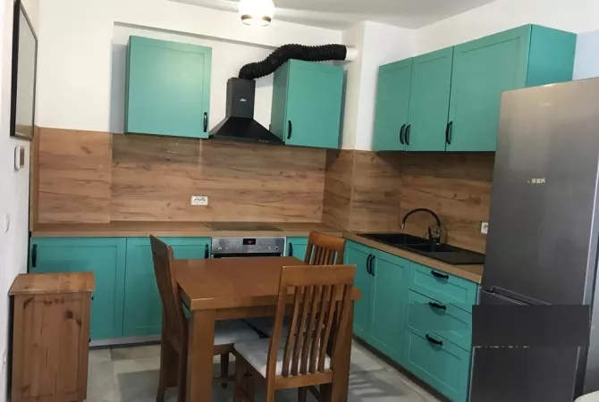 Apartament 2+1+2 ME QIRA në Kompleksi Zirkon