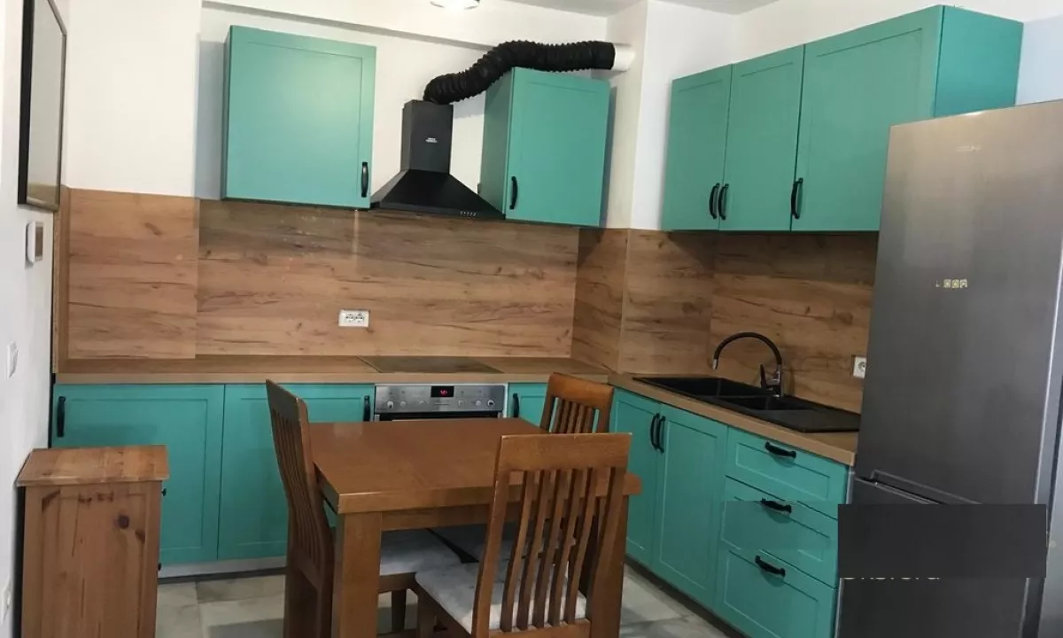 Shtepi me qera Apartament ne Tirane, 2+1, Mobilimi E mobiluar, Pagesa 500  Euro.