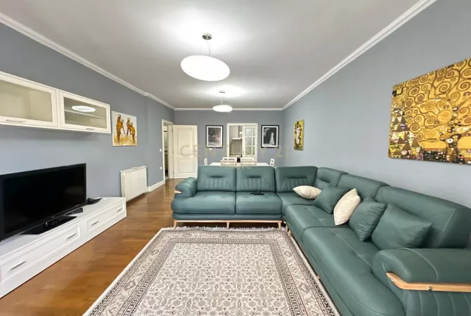 Apartament 2+1 me qira tek Art Turbina, Liqeni i Tiranes!