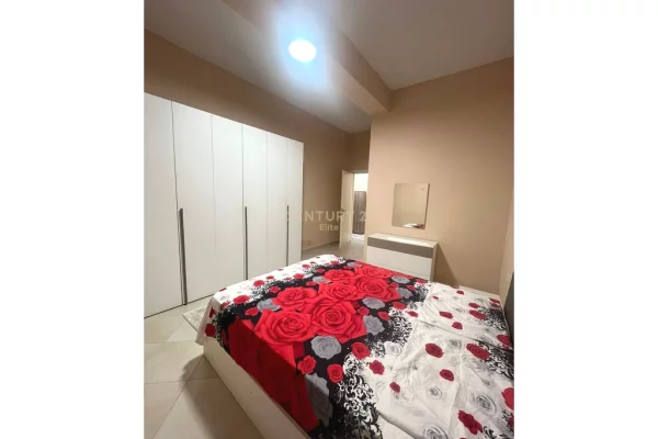 Shtepi me qera Apartament ne Tirane, 1+1, Mobilimi E mobiluar, Pagesa 420  Euro.