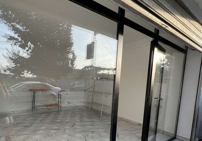 Ambient biznesi me qera 1+1 ne Tirane - 300 Euro