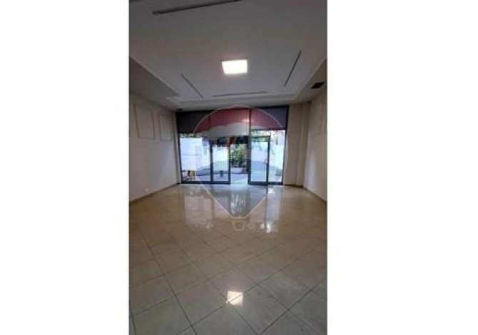 Ambient biznesi me qera 1+1 ne Tirane - 350 Euro