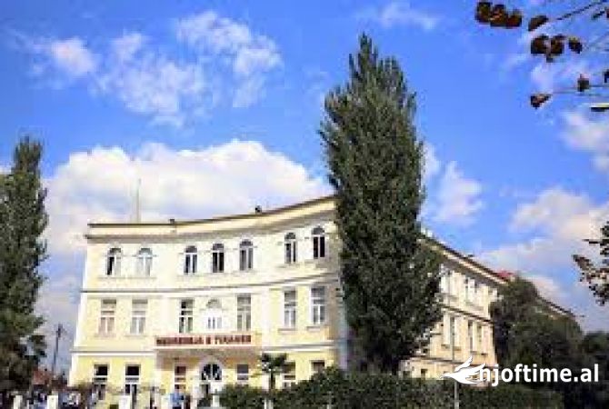 Business Property in Sale 1+1 in Tirana - 400,000 Euro