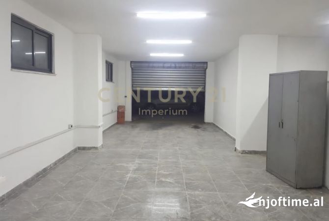 Business Property in Sale 3+1 in Tirana - 200,000 Euro