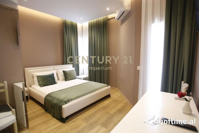 Business Property in Sale 5+1 in Tirana - 1,250,000 Euro