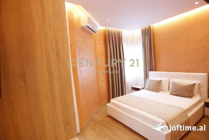 Business Property in Sale 5+1 in Tirana - 1,250,000 Euro