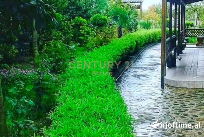 Business Property in Sale 2+1 in Tirana - 400,000 Euro