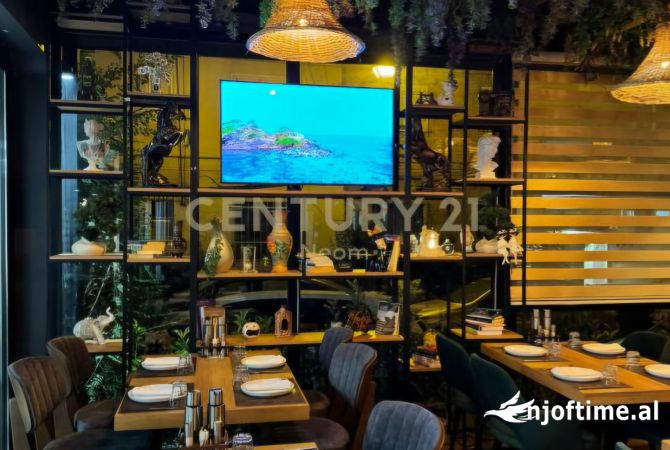 SHITET BAR-RESTORANT TEK MOZAIKU I TIRANES