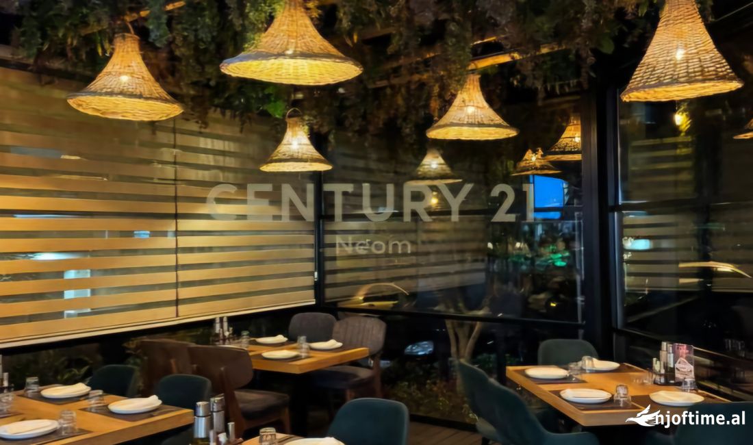 SHITET BAR-RESTORANT TEK MOZAIKU I TIRANES