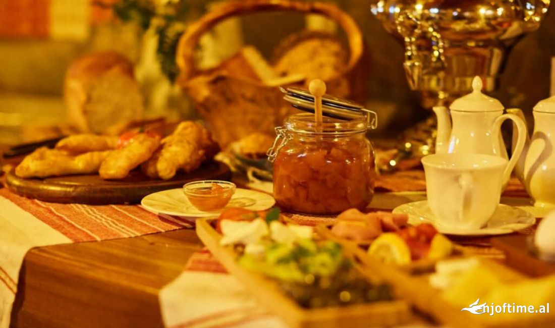 HOTEL PER SHITJE NE QENDER TE TIRANES – SHESHI SKENDERBEJ