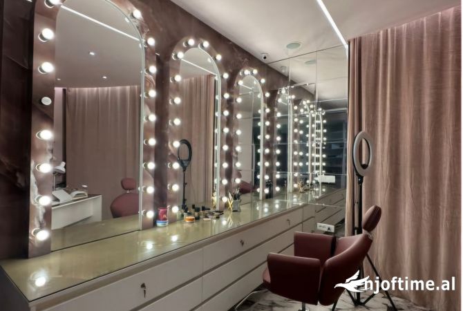 Shitet Biznes Parukeri & Estetike ne Rrugen e Kosovareve, Tirane!