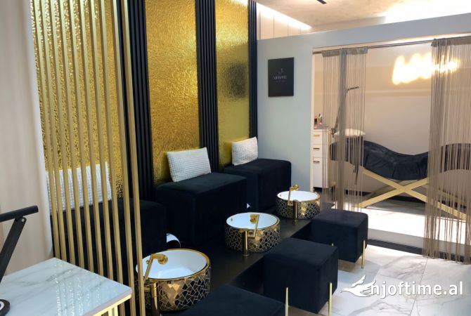 Business Property in Sale 3+1 in Tirana - 35,000 Euro