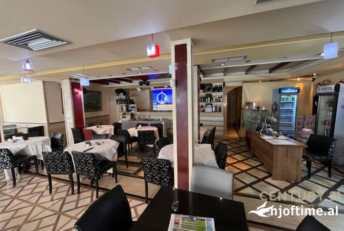 HOTEL BAR-RESTORANT ME QIRA PRANE STADIUMIT DINAMO