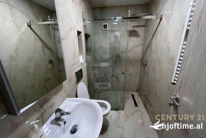 HOTEL BAR-RESTORANT ME QIRA PRANE STADIUMIT DINAMO