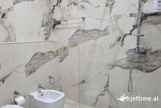 Apartment for sale in Tirana 2+1, Furnished