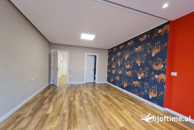 APARTAMENT PER ZYRA ME QIRA 3+1+2, RRUGA E ELBASANIT