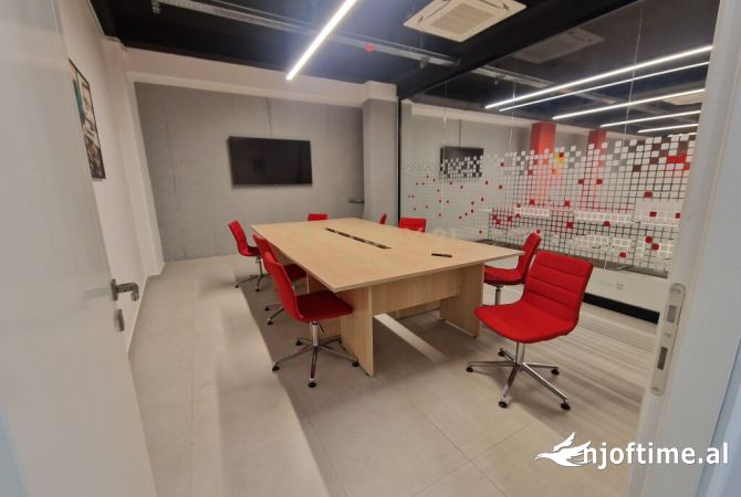 JEPET ME QIRA OBJEKT KOMERCIAL, SAUK I RI - TIRANE ‼️