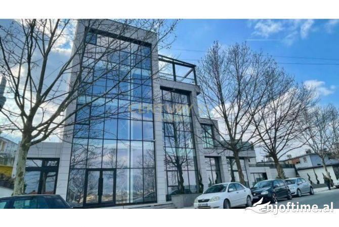 JEPET ME QIRA OBJEKT KOMERCIAL, SAUK I RI - TIRANE ‼️
