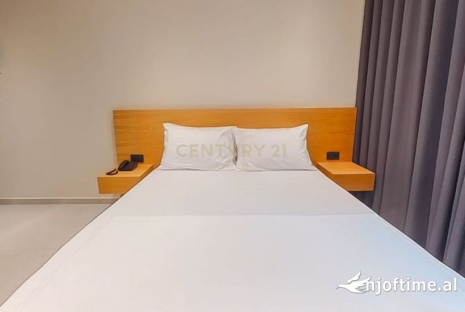 SARANDE, SHESIM HOTEL NE QENDER