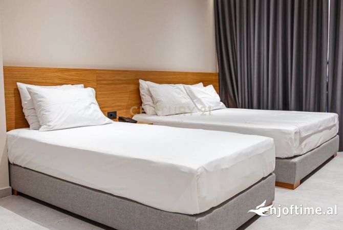 SARANDE, SHESIM HOTEL NE QENDER